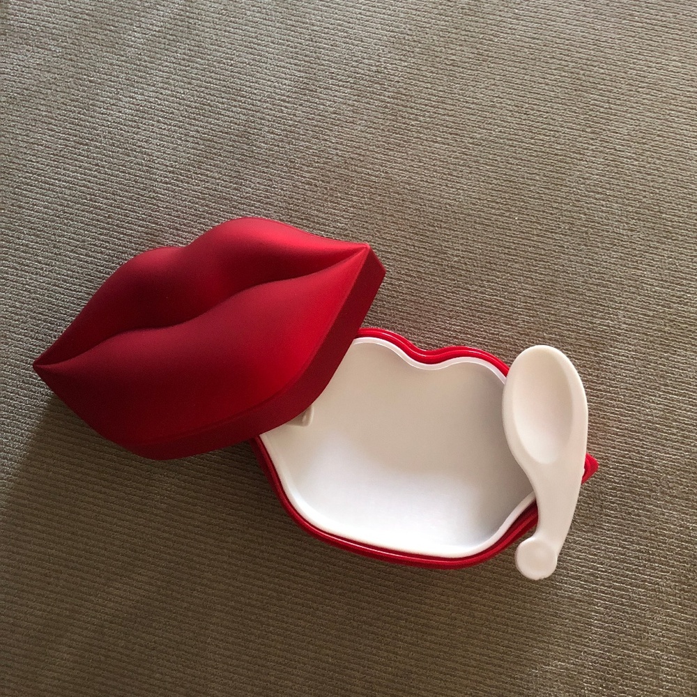 KOCOSTAR ROSE LIP MASK SOLD OUT SET - Picture 3 of 5